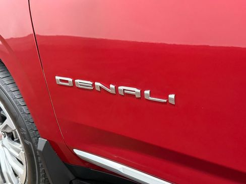 Used 2023 GMC Yukon Denali AWD/4WD image 53
