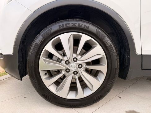 Used 2019 Buick Encore Preferred image 10