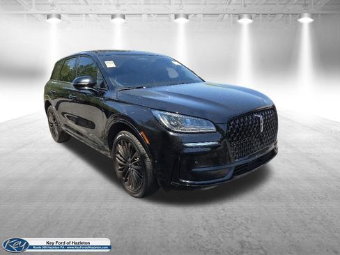 Used 2023 Lincoln Corsair AWD w/ Equipment Group 102A image 1