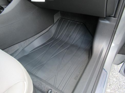 New 2026 Buick Envista Preferred FWD image 12