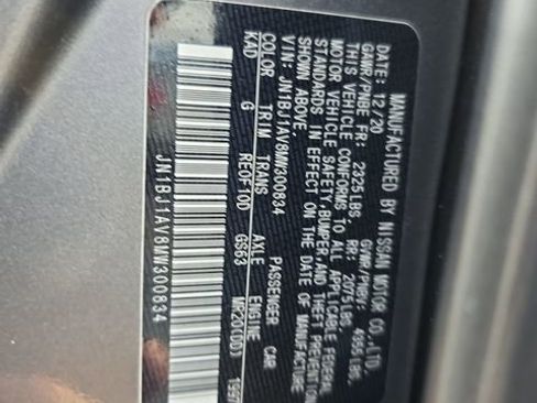 Used 2021 Nissan Rogue Sport S image 17