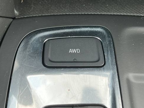 Certified 2023 Chevrolet Equinox LT AWD/4WD image 25