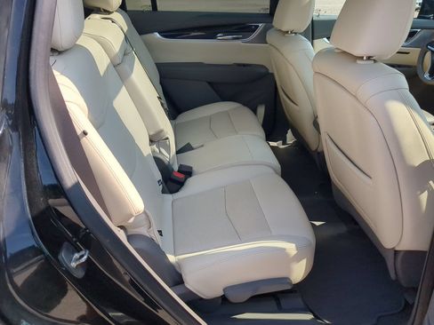 Certified 2021 Cadillac XT6 Premium Luxury AWD/4WD image 28
