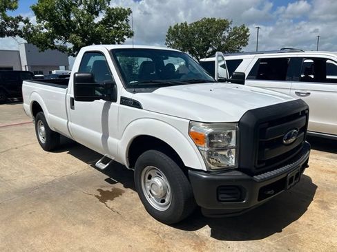 Used 2016 Ford F250 XL RWD image 2