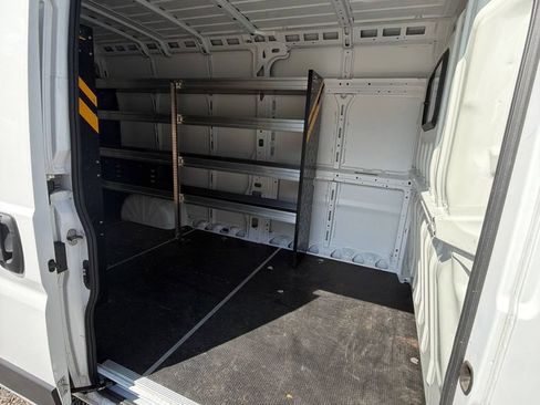 Used 2024 RAM ProMaster 2500 FWD image 8