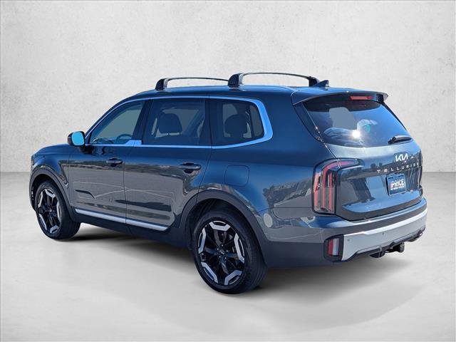 Used 2024 Kia Telluride EX w/ EX Captain's Chair Package AWD/4WD image 7