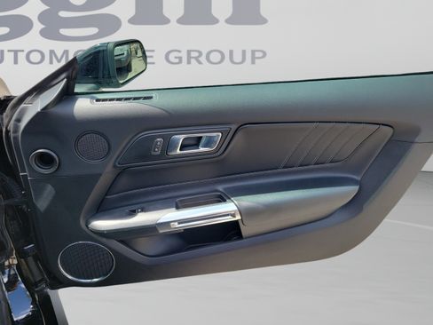 Used 2020 Ford Mustang Premium RWD image 9