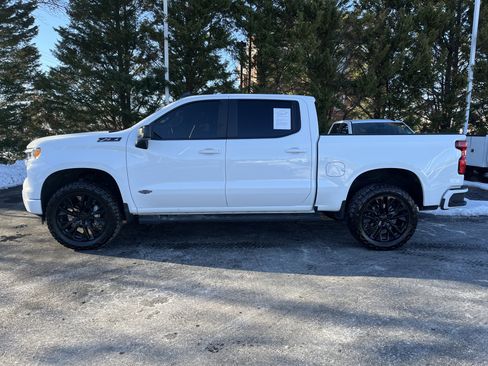 Used 2023 Chevrolet Silverado 1500 RST w/ Z71 Off-Road Package image 7