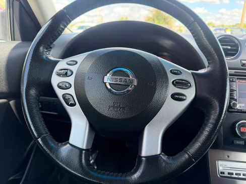 Used 2009 Nissan Altima 2.5 SL w/ Technology Pkg FWD image 15