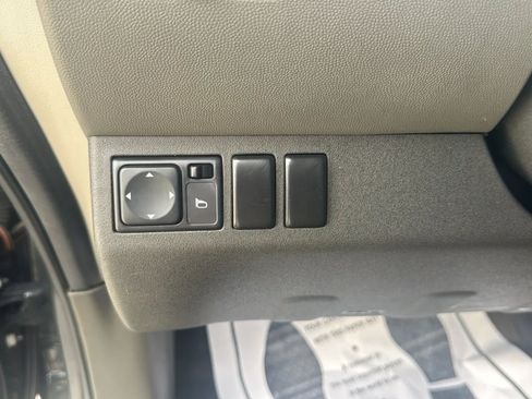 Used 2015 Nissan Xterra S RWD image 12