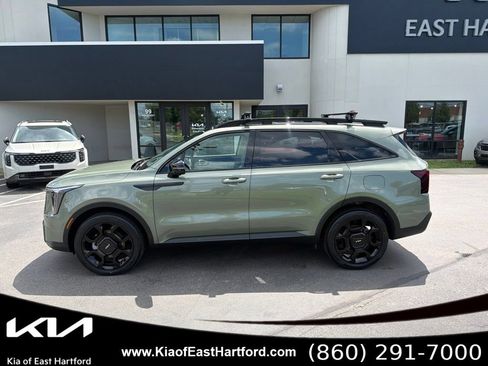 Certified 2024 Kia Sorento SX AWD/4WD image 2