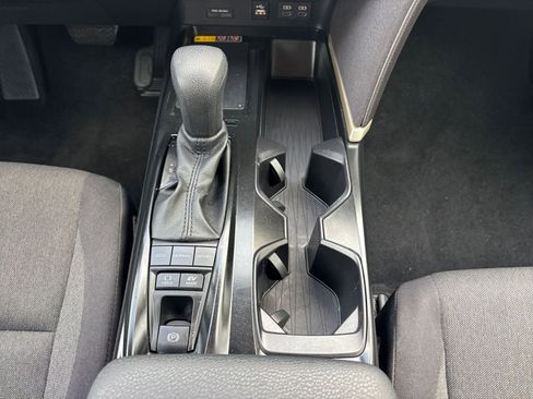 Used 2025 Toyota Camry LE image 41