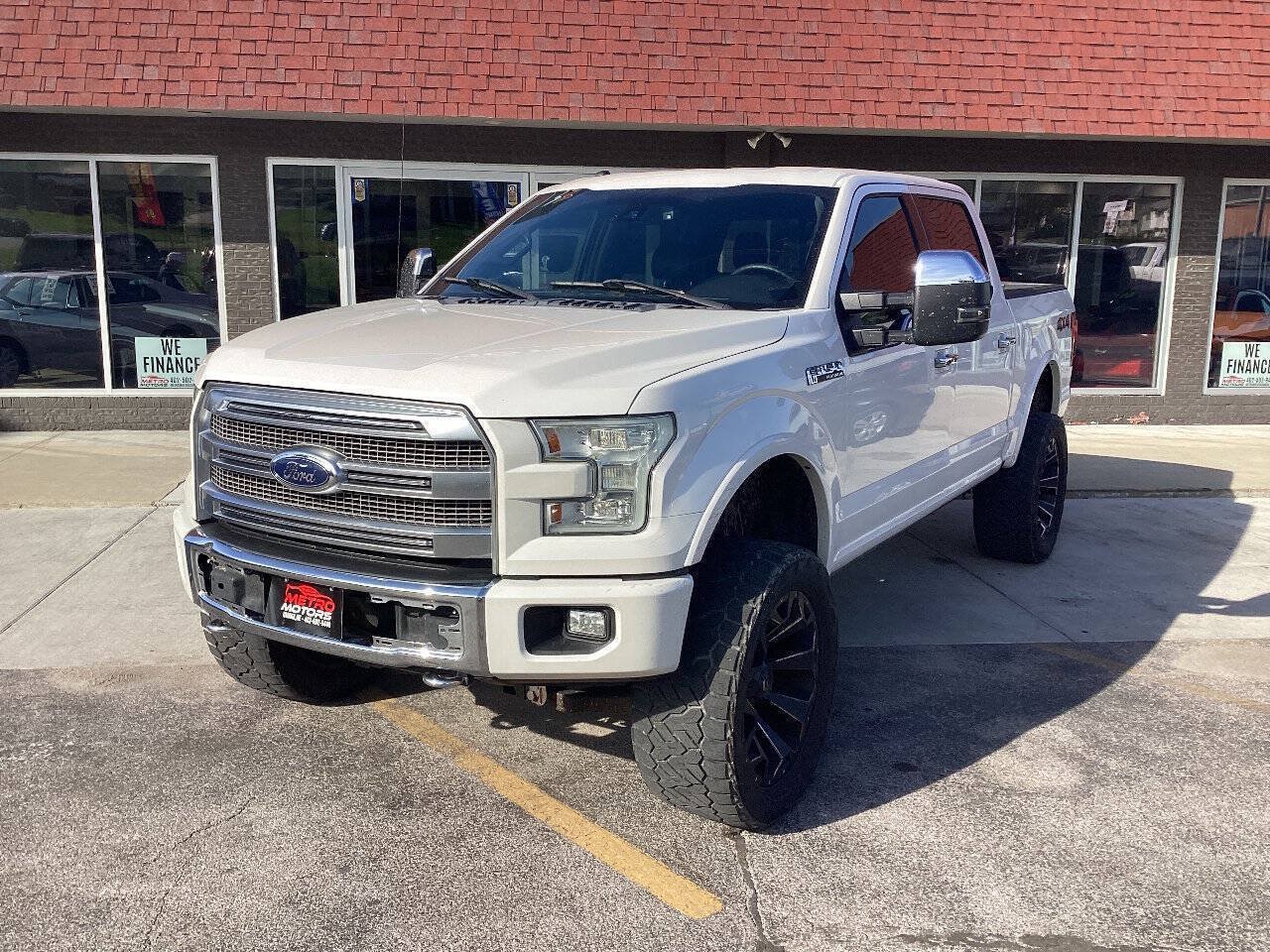 Used 2016 Ford F150 Platinum w/ Trailer Tow Package AWD/4WD image 3