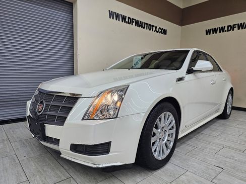 Used 2010 Cadillac CTS Luxury image 2