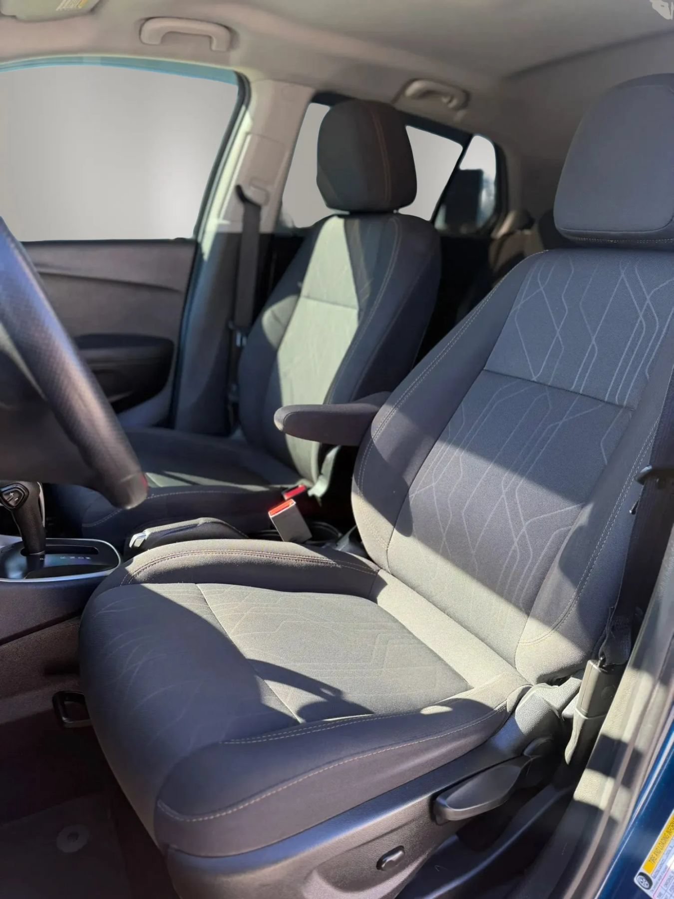 Used 2019 Chevrolet Trax LT AWD/4WD image 11