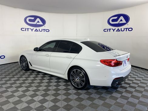 Used 2019 BMW 530i w/ M Sport Package RWD image 5