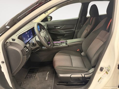 Used 2026 Nissan Sentra SR w/ Floor Mat Package FWD image 23