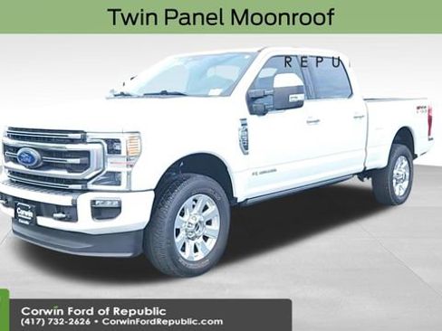 Certified 2021 Ford F250 Platinum w/ FX4 Off-Road Package AWD/4WD image 3