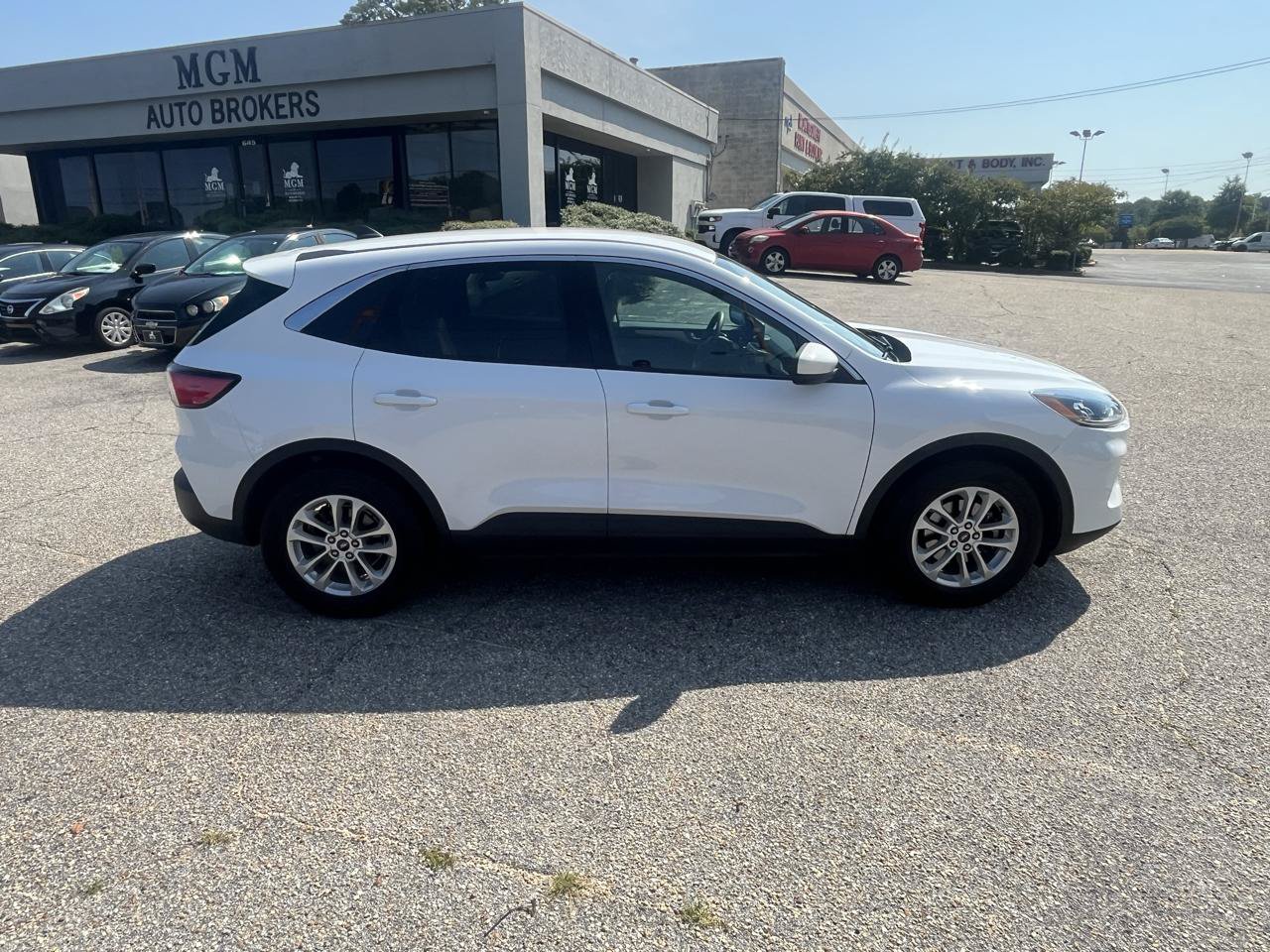 Used 2021 Ford Escape SE FWD image 27