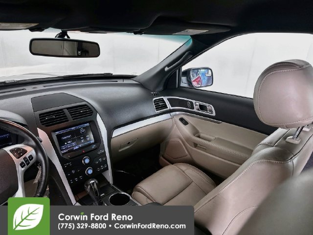 Used 2013 Ford Explorer XLT AWD/4WD image 24