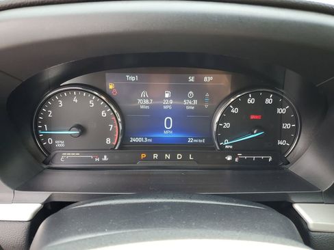 Used 2023 Ford Explorer XLT w/ Equipment Group 202A AWD/4WD image 15