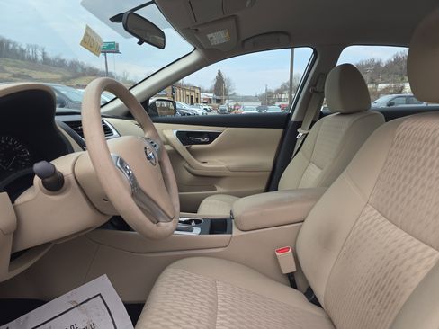 Used 2017 Nissan Altima 2.5 S w/ Power Driver Seat Package image 11