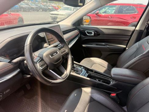 Used 2022 Jeep Compass Trailhawk w/ Sun and Sound Group AWD/4WD image 11
