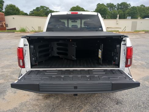 Certified 2019 Ford F150 Platinum w/ Equipment Group 701A Luxury AWD/4WD image 11