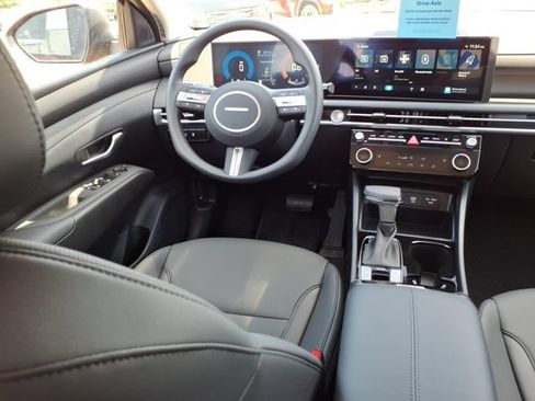 New 2026 Hyundai Tucson SEL Plus FWD image 4