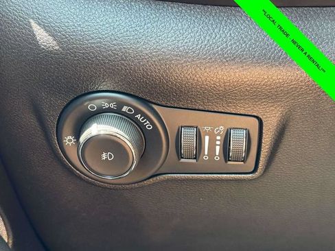 Used 2022 Jeep Compass Latitude AWD/4WD image 11