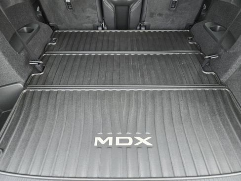 Certified 2025 Acura MDX w/ Technology Package image 32