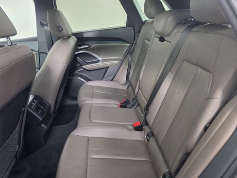 Used 2025 Audi Q5 Premium w/ Convenience Package AWD/4WD image 25