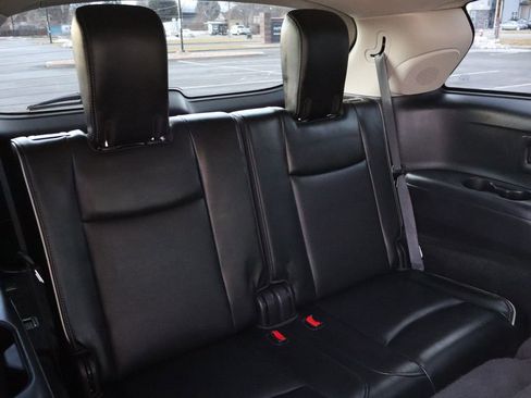 Used 2020 INFINITI QX60 Luxe w/ Essential Package image 22