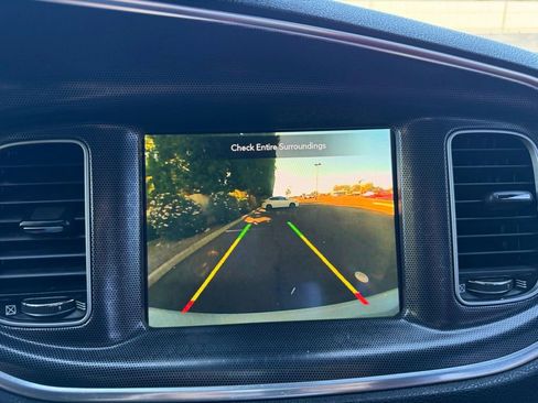 Used 2017 Dodge Charger R/T Scat Pack w/ Technology Group image 37