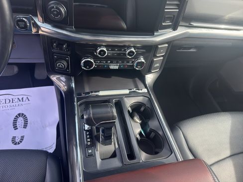 Used 2021 Ford F150 Lariat w/ Equipment Group 502A High image 26