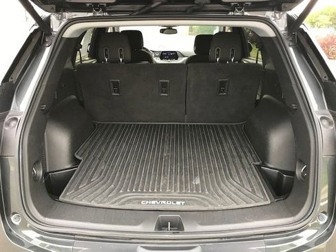 Used 2020 Chevrolet Blazer LT FWD image 9