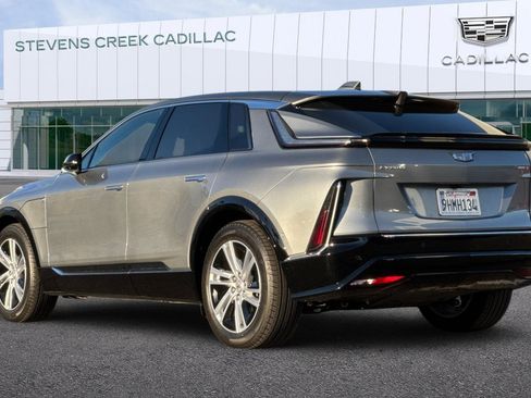 Certified 2024 Cadillac Lyriq Tech w/ Driver Assist Package image 5