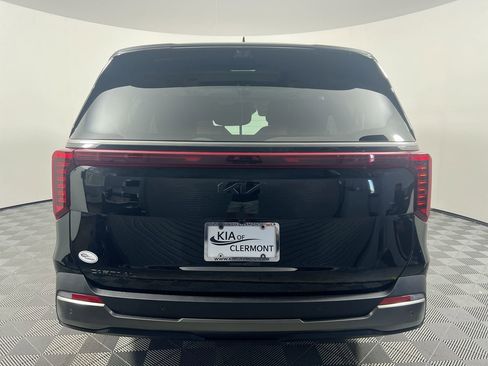 New 2026 Kia Carnival SX FWD image 4