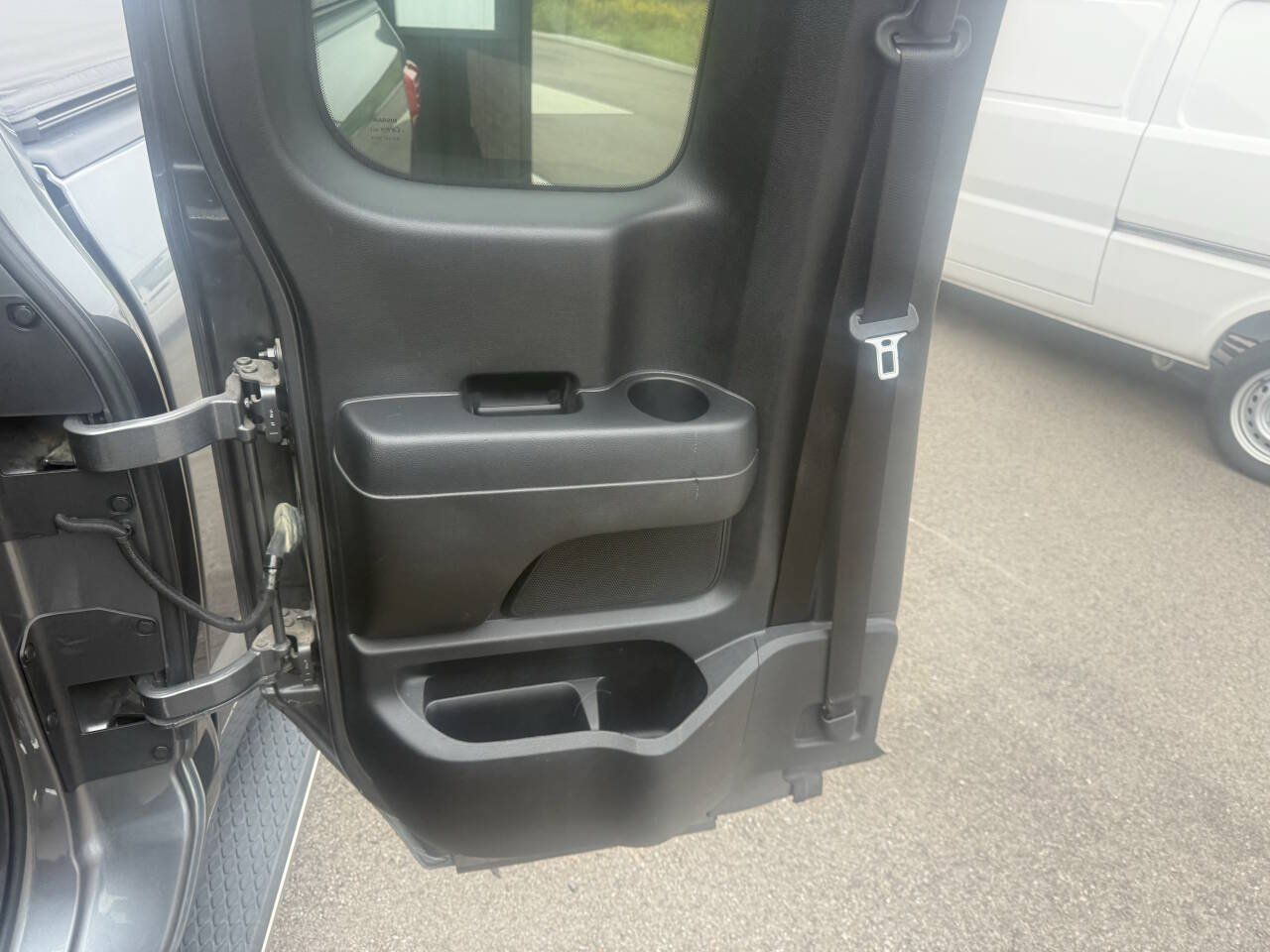 Used 2017 Nissan Titan SV RWD image 20