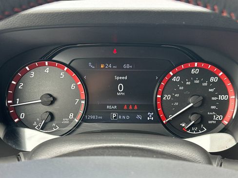 Used 2025 Nissan Frontier PRO-4X AWD/4WD image 32