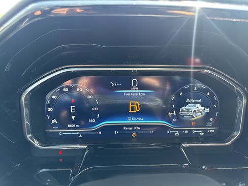 Used 2025 Chevrolet Silverado 1500 LT image 18