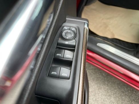 Used 2019 Chevrolet Silverado 1500 LT w/ All-Star Edition AWD/4WD image 10