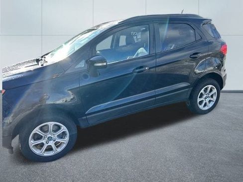 Used 2019 Ford EcoSport SE w/ SE Convenience Package image 3