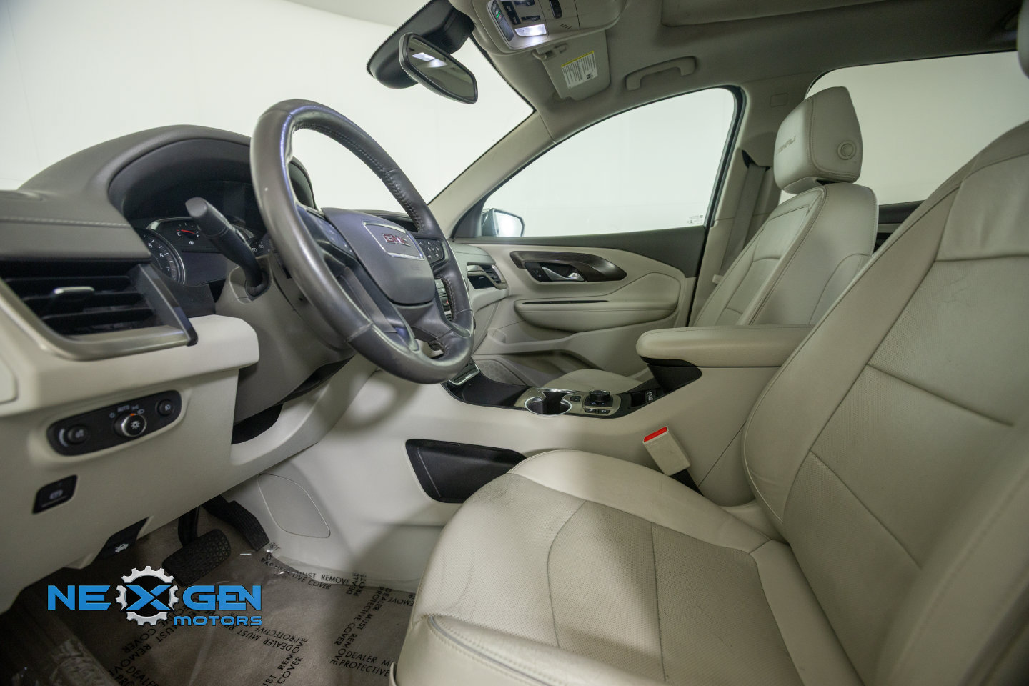 Used 2018 GMC Terrain Denali w/ Advanced Safety Package FWD image 13