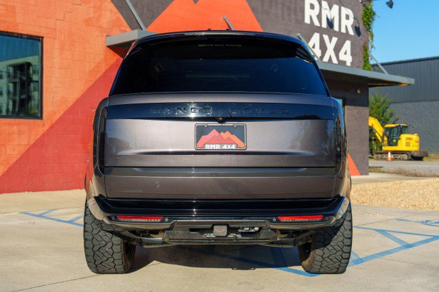 Used 2023 Land Rover Range Rover Long Wheelbase SE AWD/4WD image 6