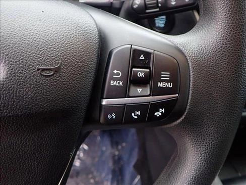 Used 2022 Ford Escape SE image 13