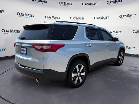 Used 2019 Chevrolet Traverse LT w/ LT Premium Package AWD/4WD image 5