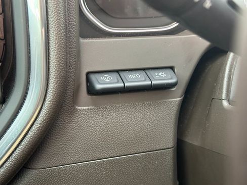 Used 2023 GMC Sierra 2500 Denali w/ Technology Package image 43