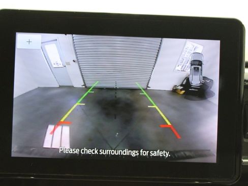 Used 2023 Ford Explorer XLT w/ Equipment Group 202A image 35