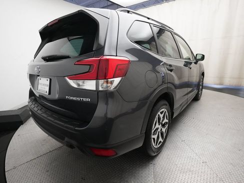 Used 2023 Subaru Forester Premium w/ Popular Package #3 AWD/4WD image 13